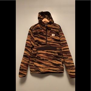 Men’s The North Face pullover jacket